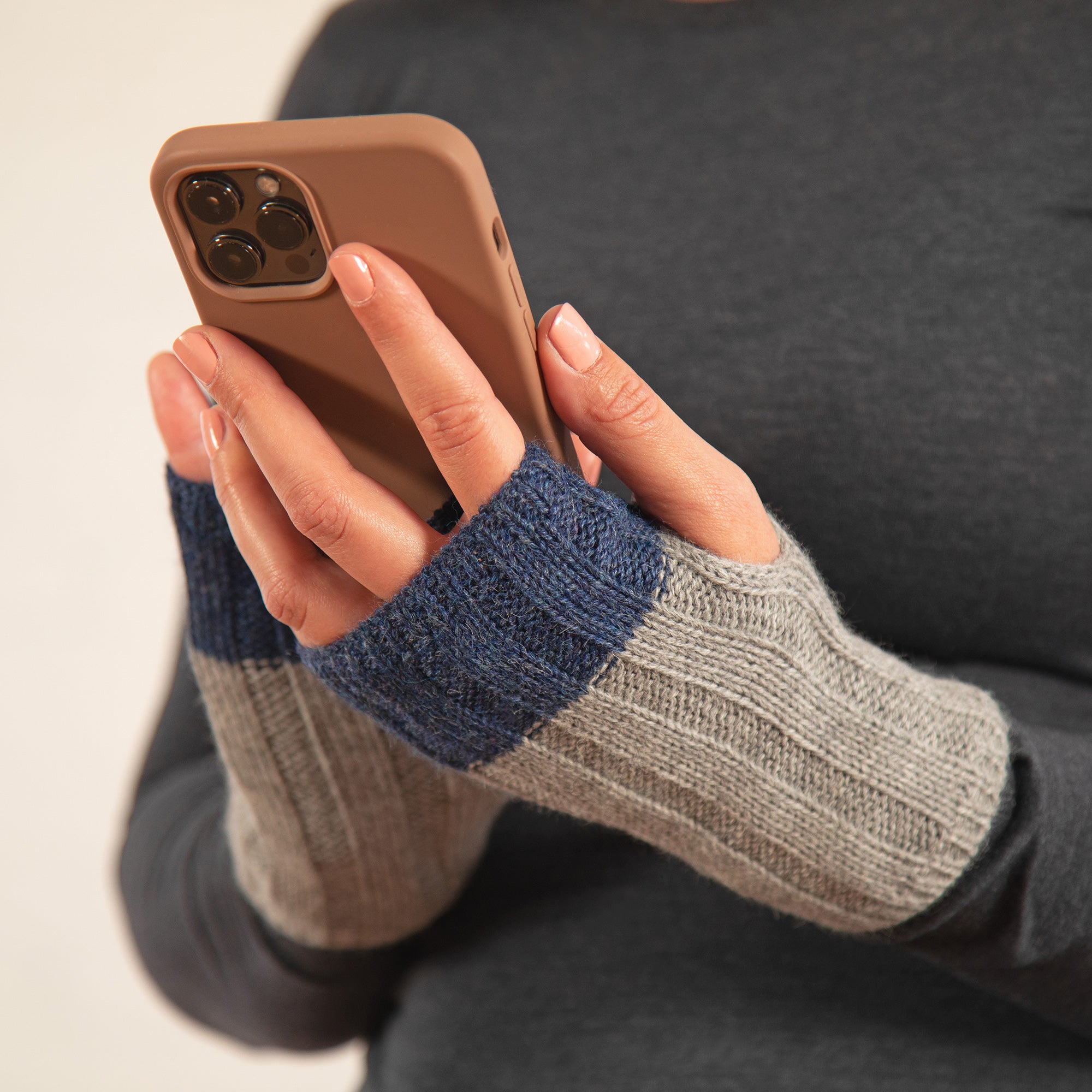 Premium Braided Two-Tone Baby Alpaca Fingerless Gloves