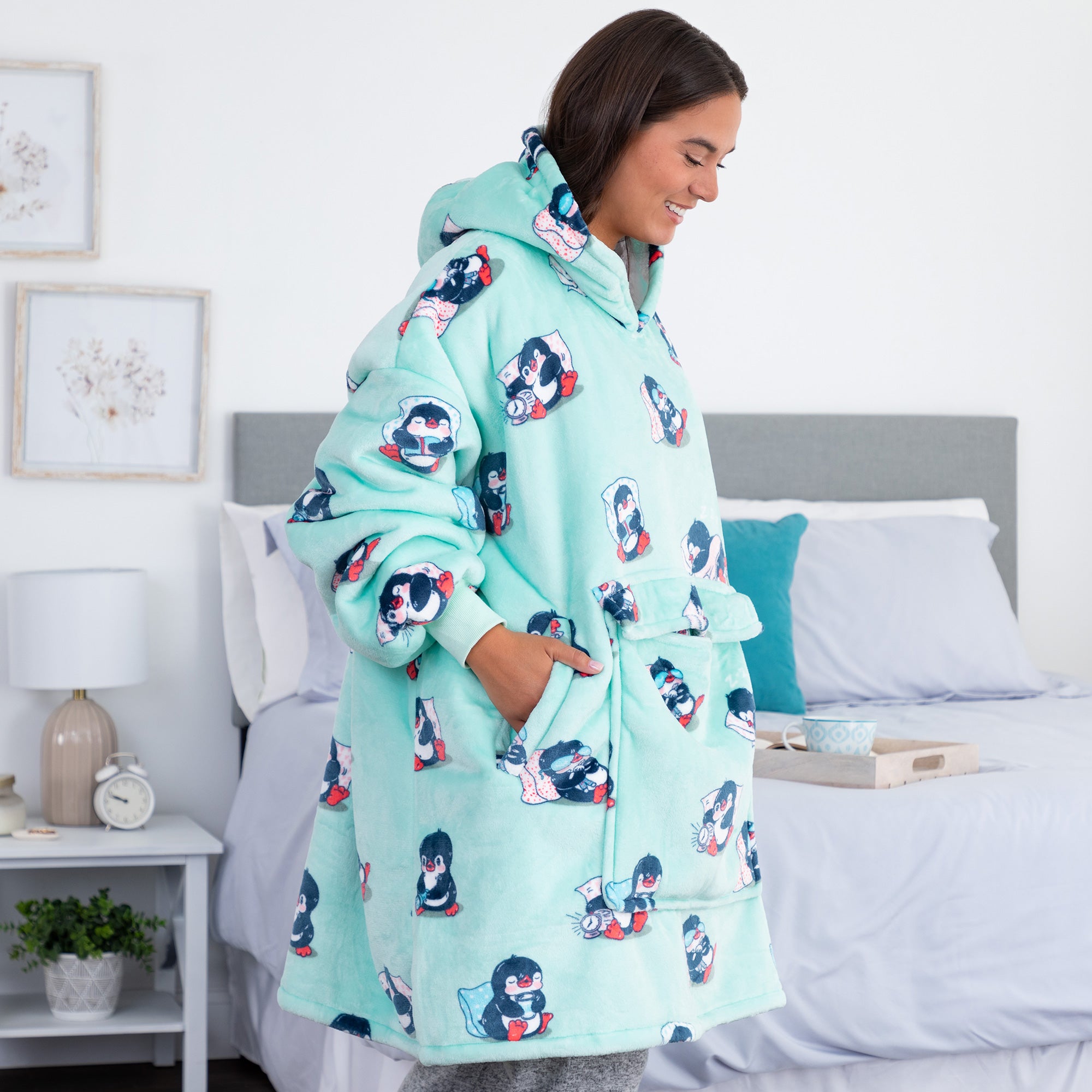 Ultimate Wearable Pet Pocket Hoodie Blanket - Premium Cozy Comfort