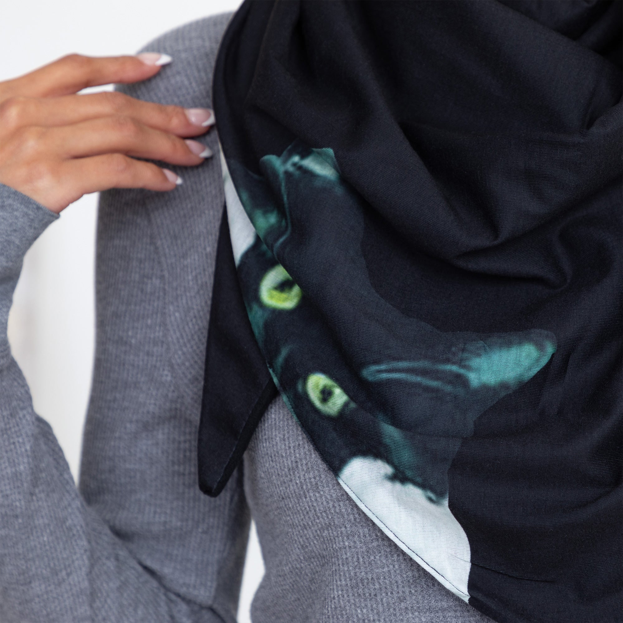 Ultimate Fleece-Lined Oversized Bandana Scarf - Premium Warmth & Style