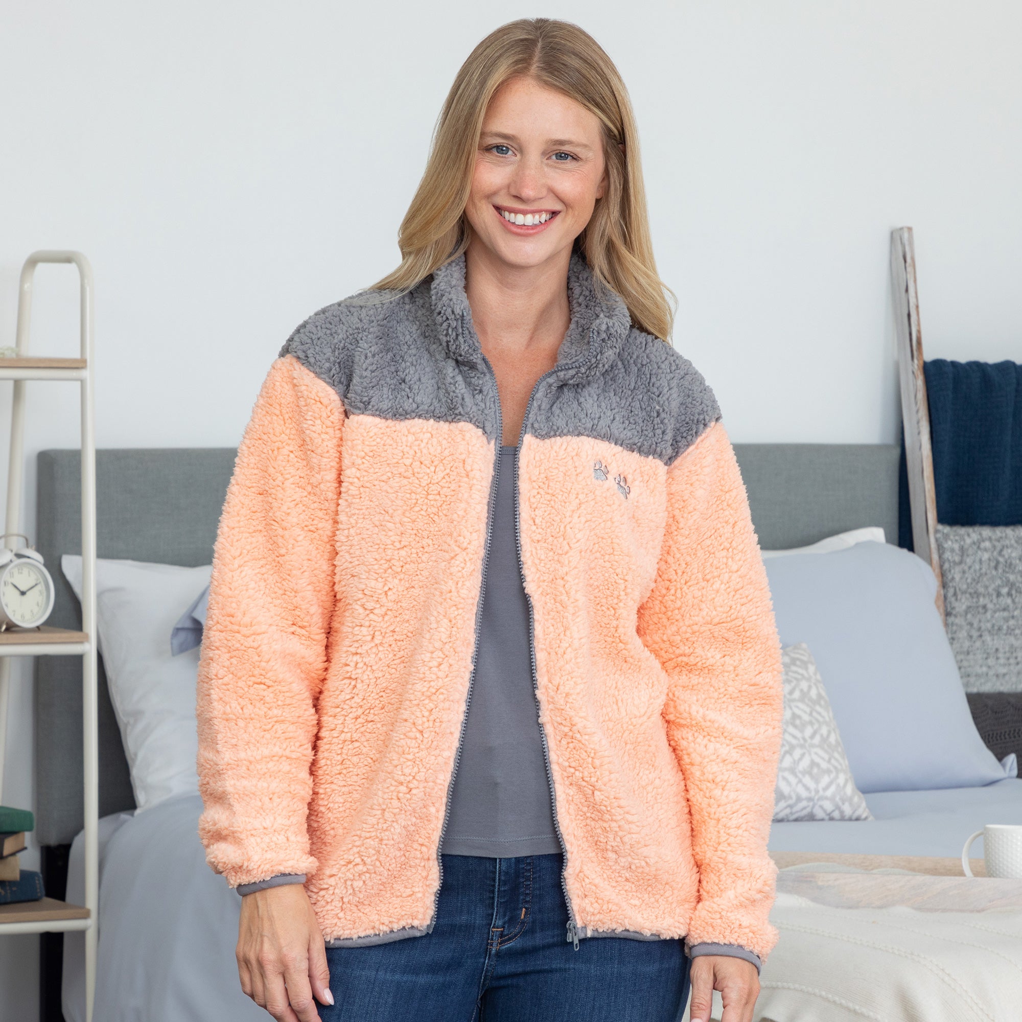 Premium Paw Print Sherpa Fleece Jacket - Ultimate Comfort & Style