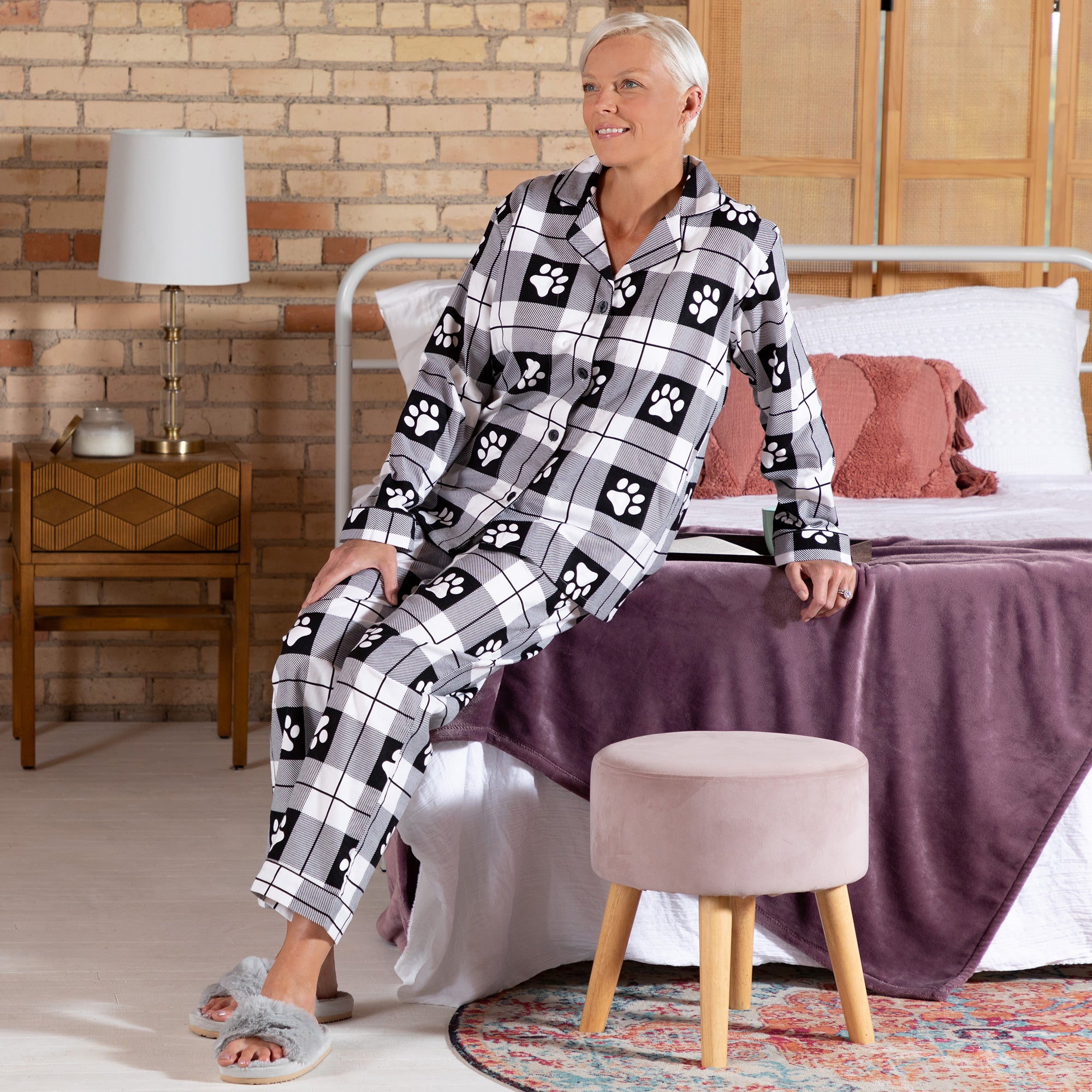 Premium Flannel Paws Pajama Set - Ultimate Cozy Sleepwear