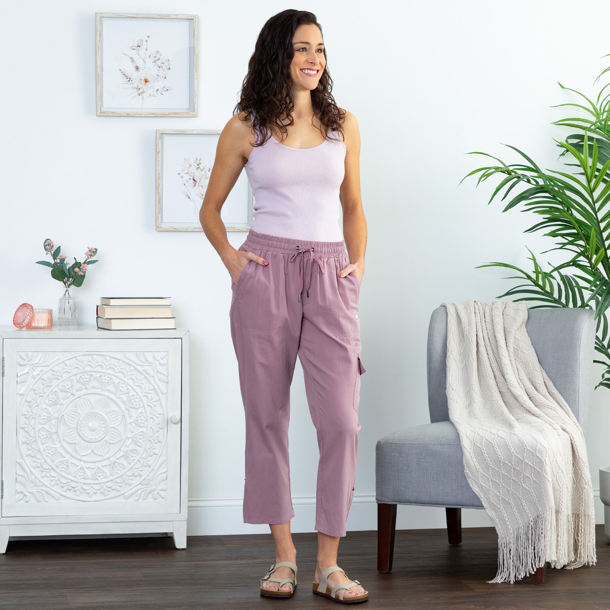 Ultimate Paw Print Convertible Pants - Upgrade Your Style