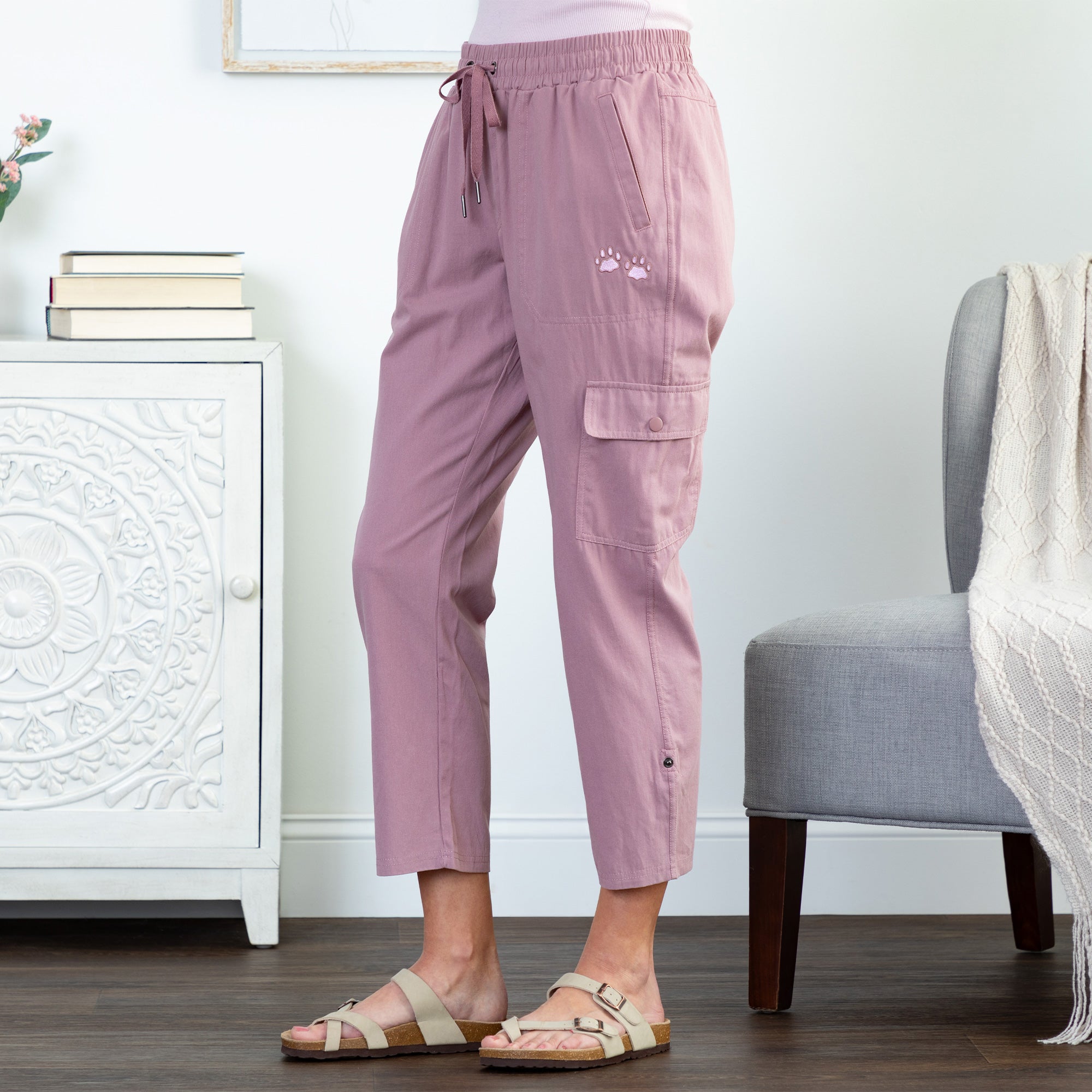 Ultimate Paw Print Convertible Pants - Upgrade Your Style