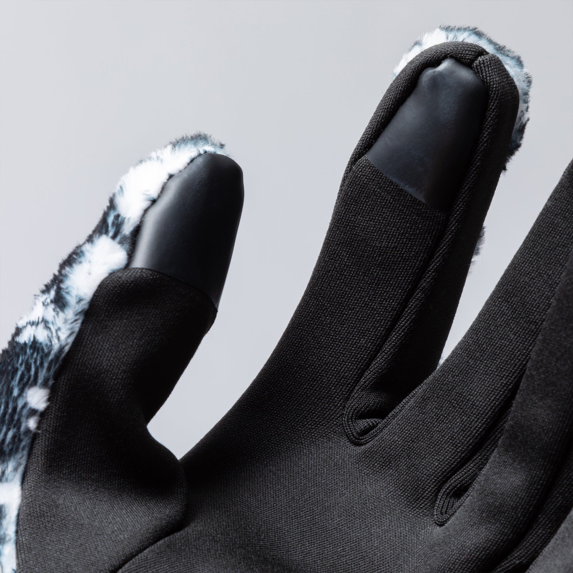 Ultimate Cozy Paw Print Touchscreen Gloves - Premium Warmth & Style