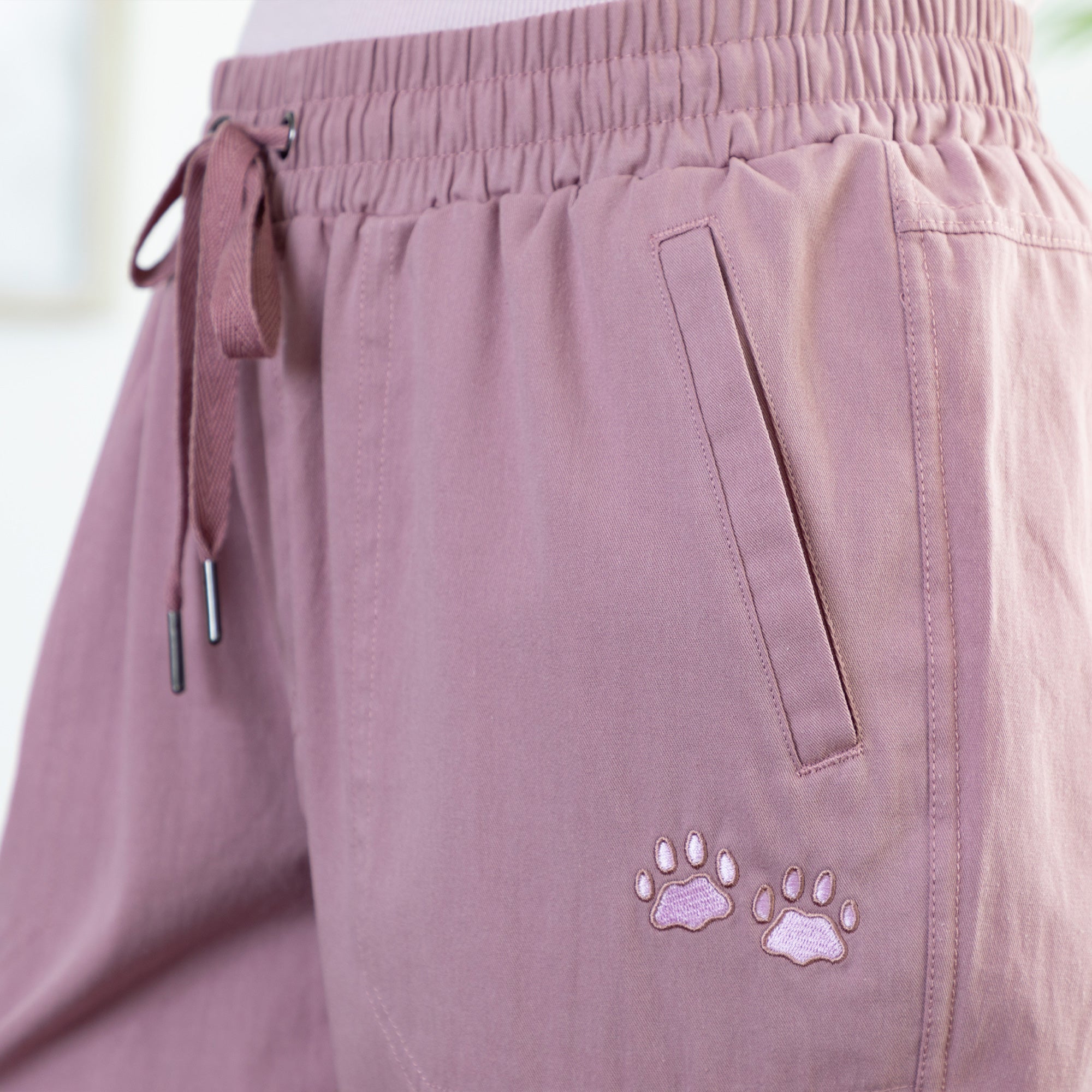 Ultimate Paw Print Convertible Pants - Upgrade Your Style