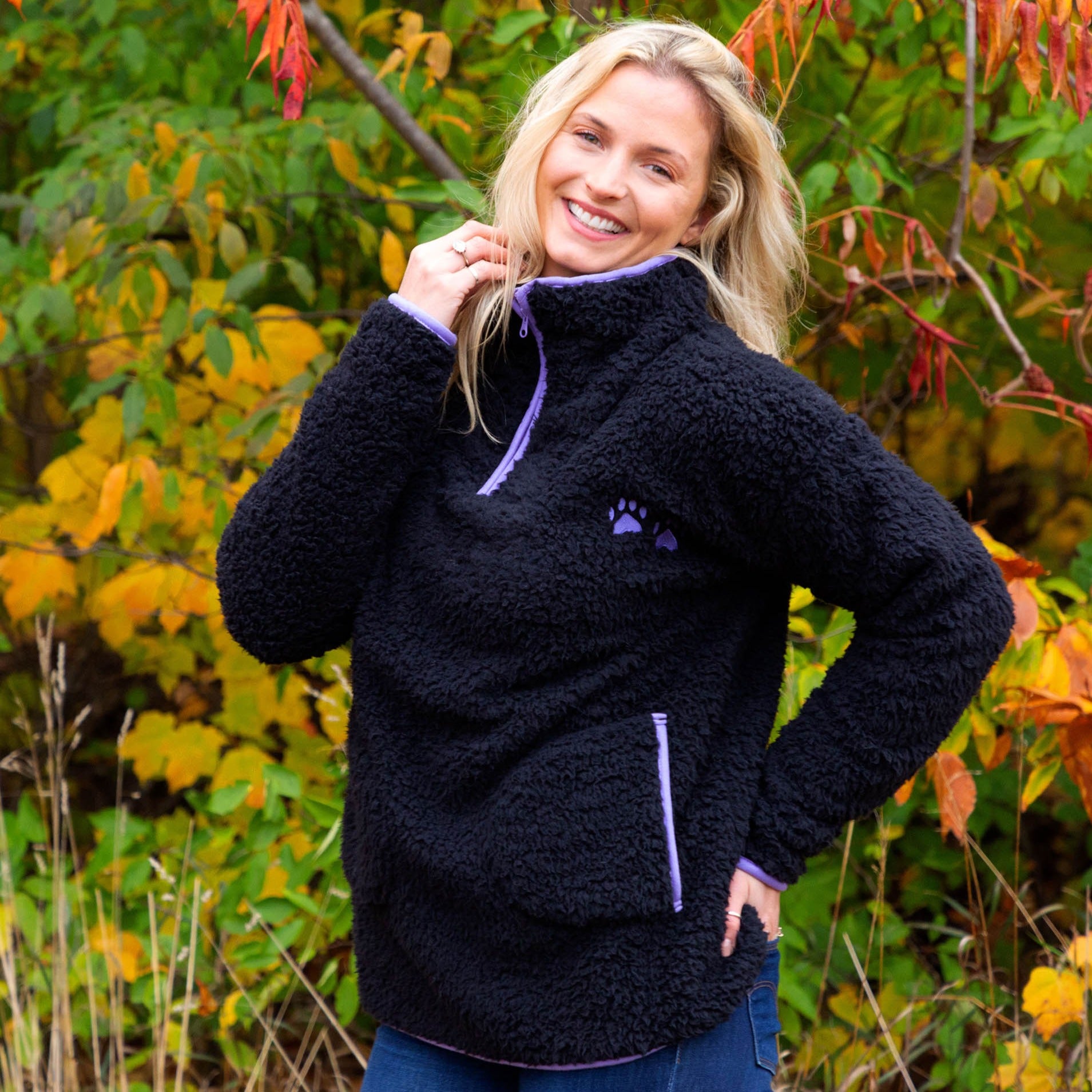 Ultimate Cozy Paw Sherpa Fleece Pullover - Premium Warmth & Style