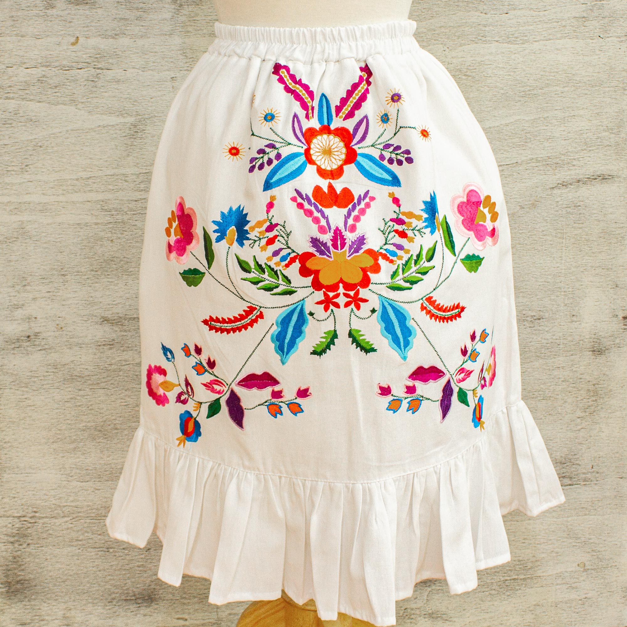 Premium Handcrafted Oaxaca Embroidered Cotton Skirt - Vibrant Floral Design