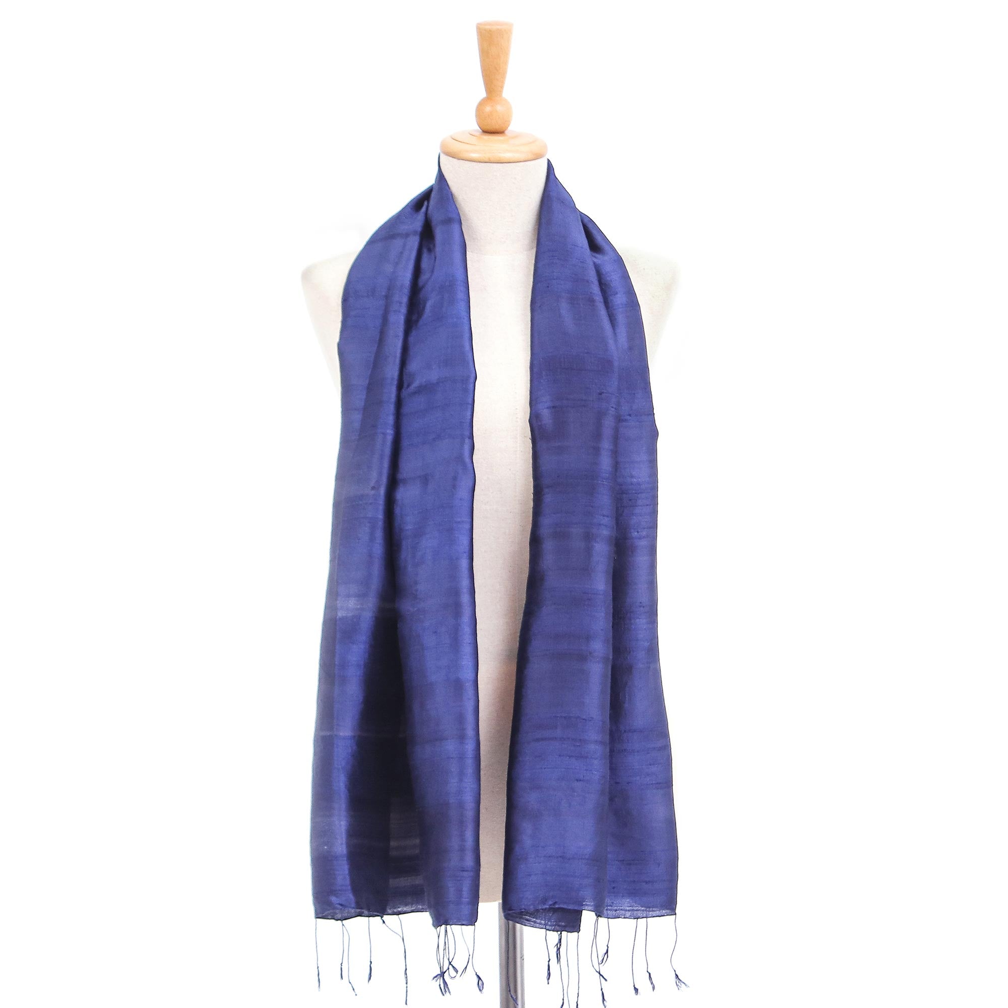 Premium Sapphire Night Handwoven Thai Silk Scarf – Ultimate Elegance