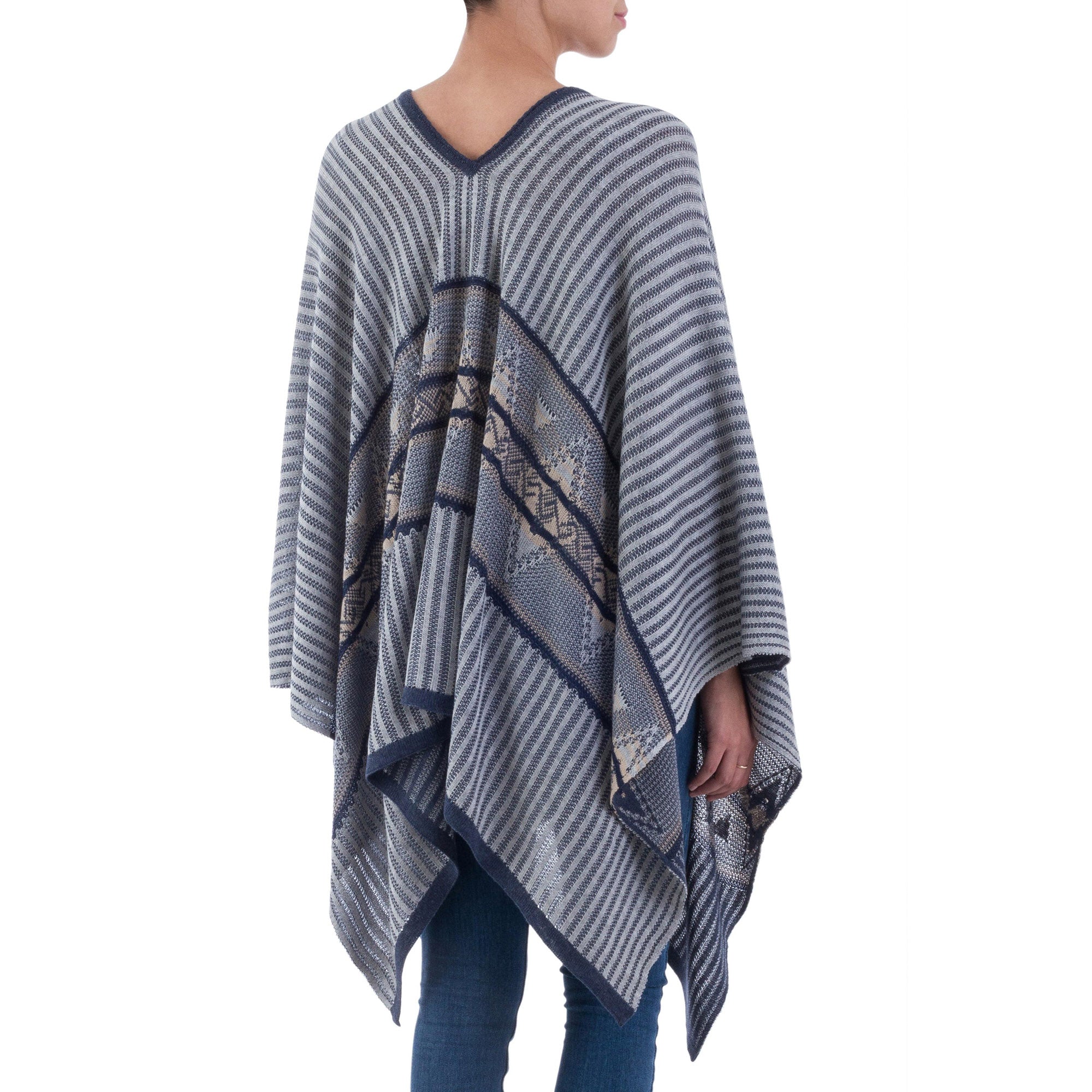 Premium Geometric Bohemian Poncho - Handcrafted Winter Style