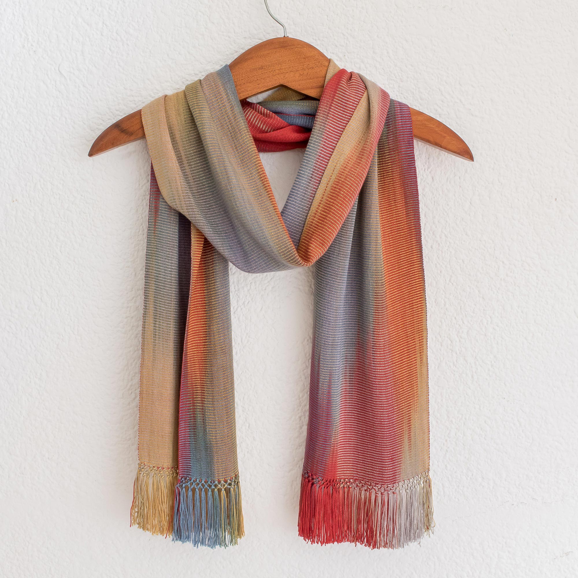 Premium Solola Bamboo Fiber Scarf – Handwoven Elegance