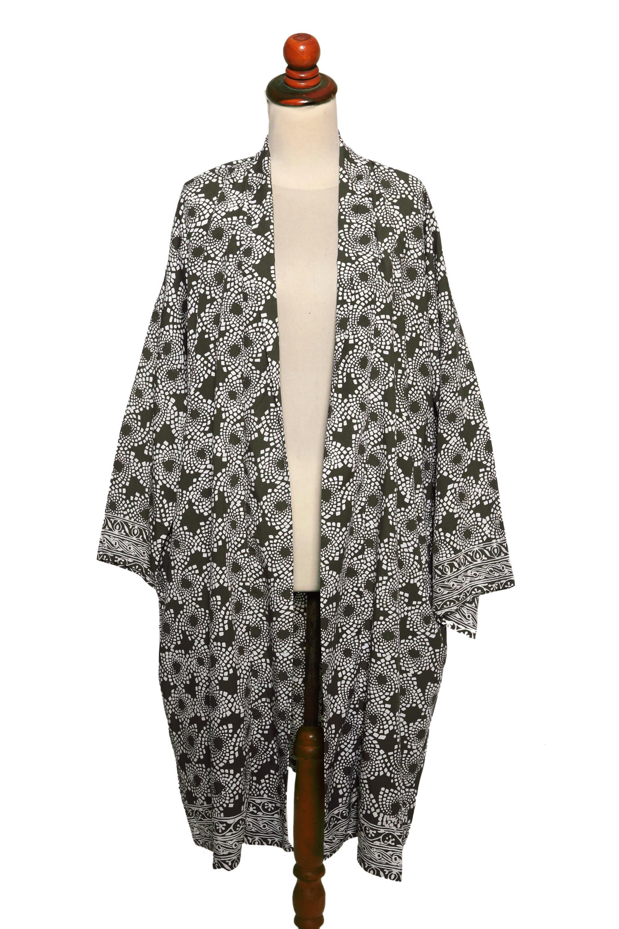 Premium Pewter Grey Batik Rayon Short Robe - Handcrafted Luxury