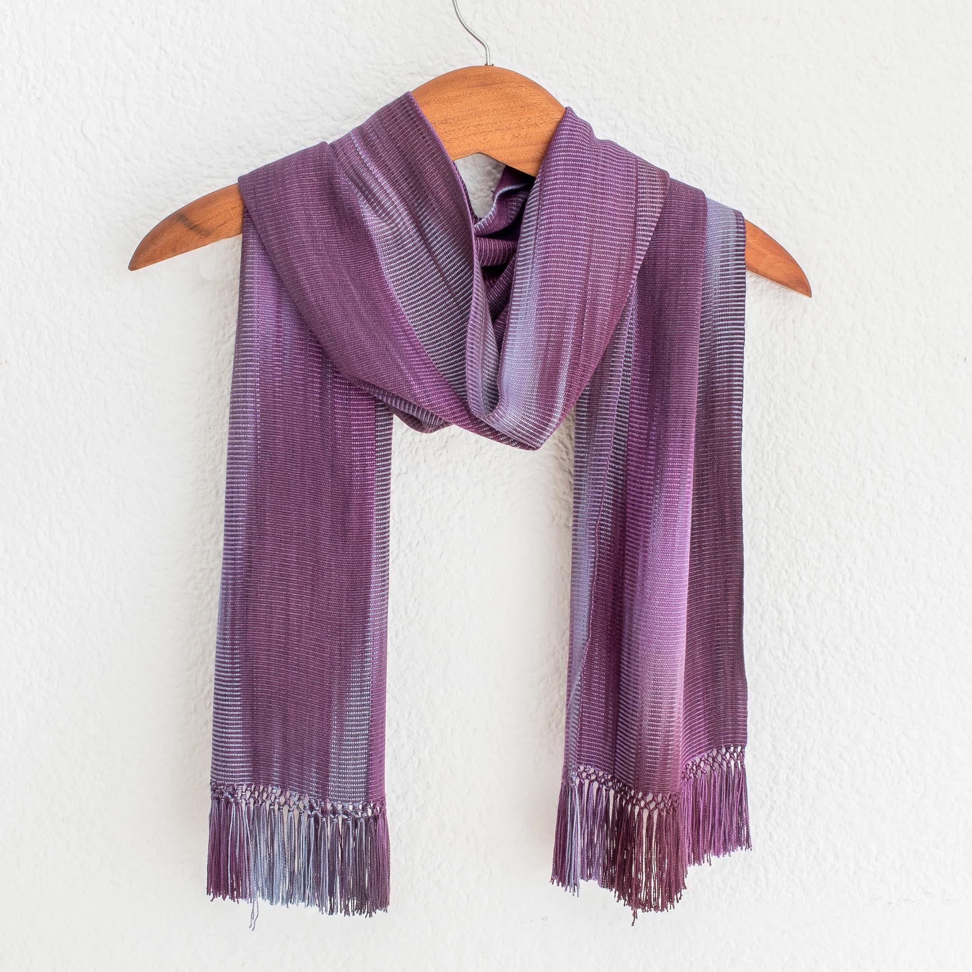 Premium Iridescent Lavender Handwoven Bamboo Rayon Scarf – Timeless Purple Elegance