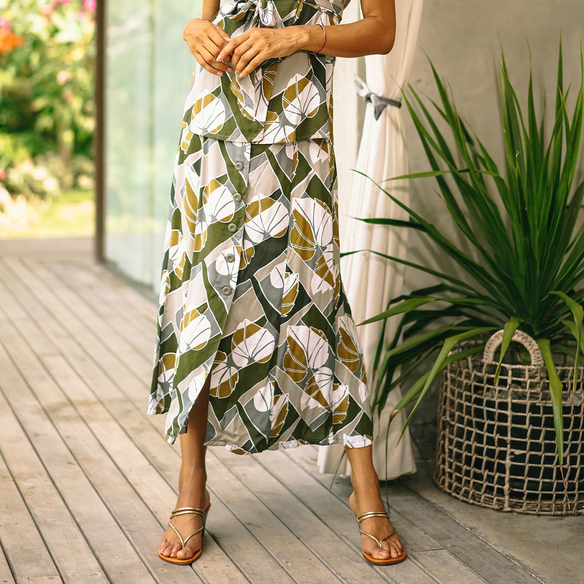 Premium Handcrafted Rayon Midi Skirt - Leaf-Themed Garden Party Essential