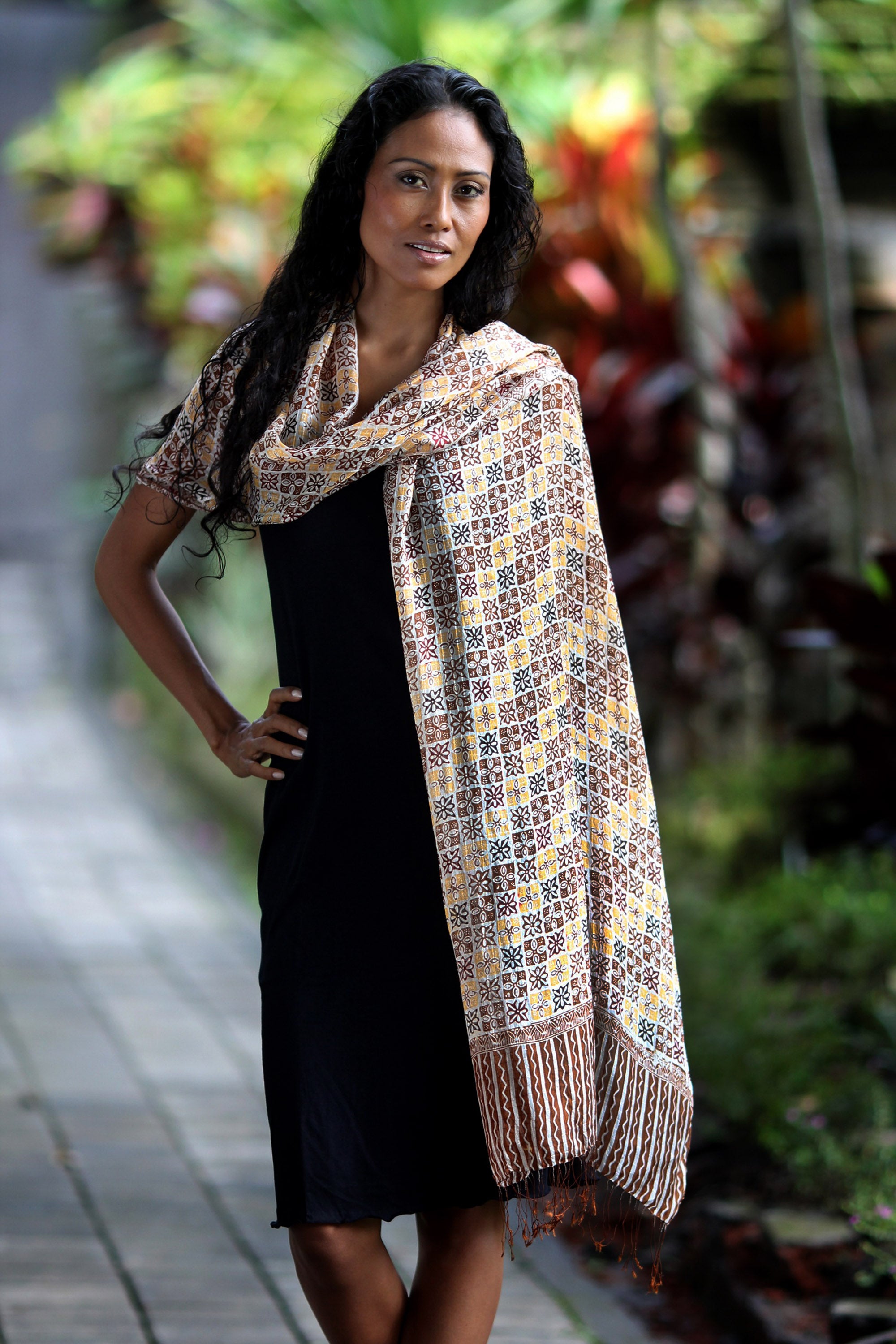 Premium Golden Lotus Silk Batik Shawl – Handcrafted Elegance