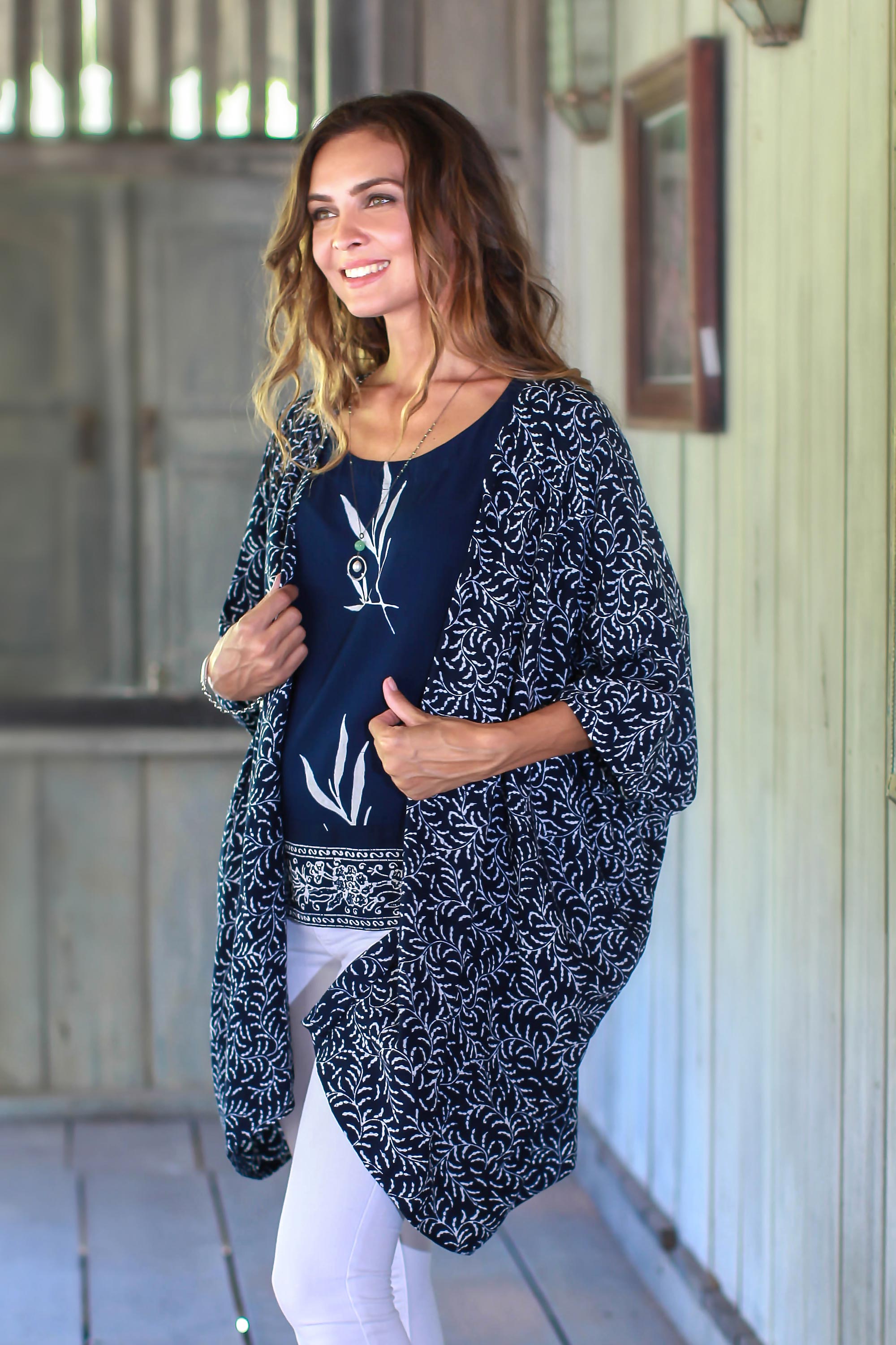 Premium Many Leaves Batik Rayon Kimono Jacket – Midnight & White, Handcrafted in Bali