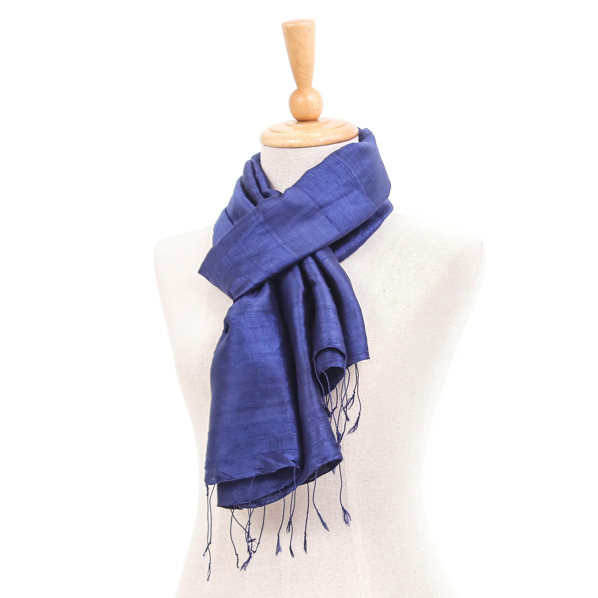 Premium Sapphire Night Handwoven Thai Silk Scarf – Ultimate Elegance