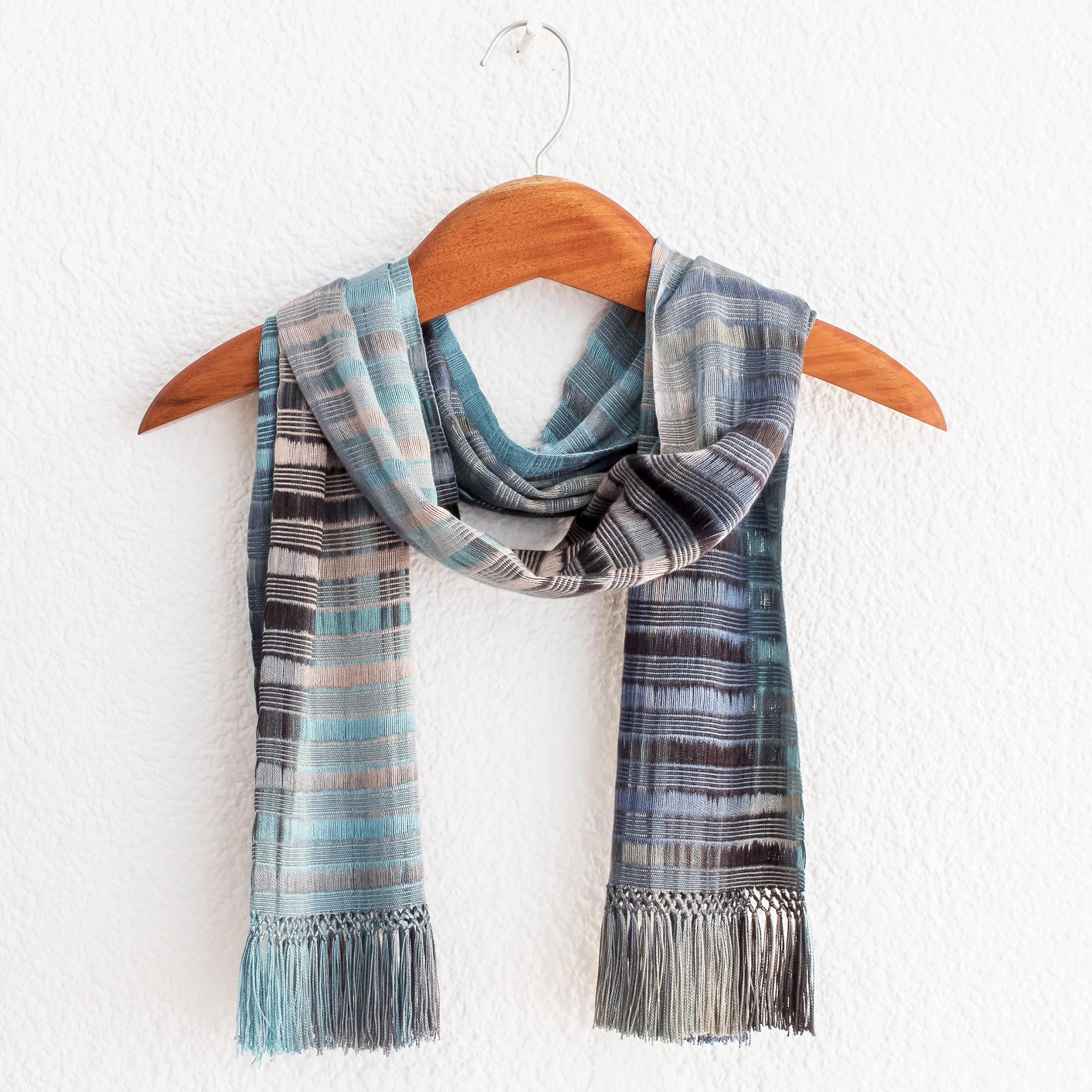 Premium Handwoven Rayon Chenille Scarf – Waves on the Lake Design