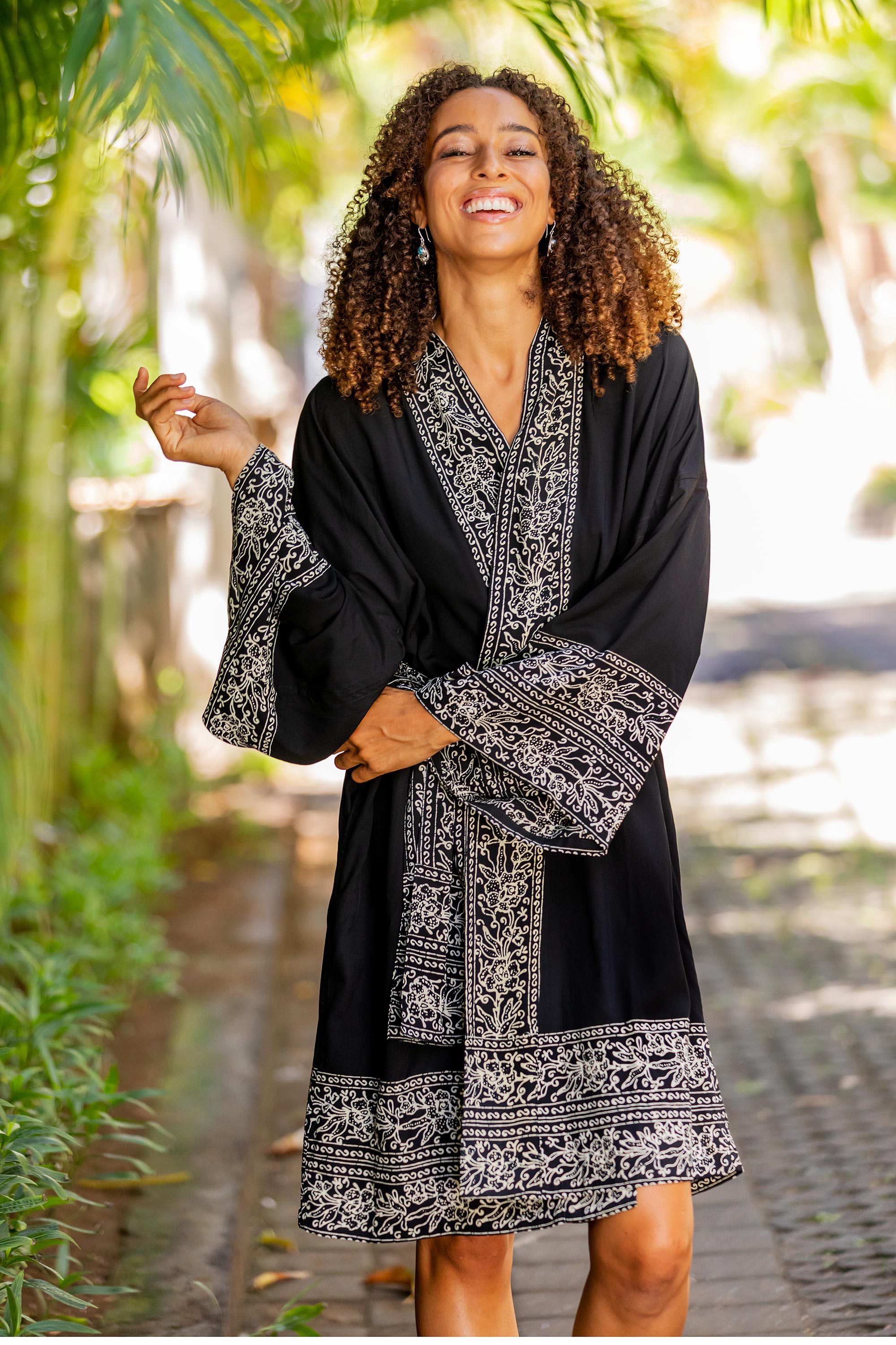 Premium Midnight Rose Batik Robe - Black & White Floral Elegance