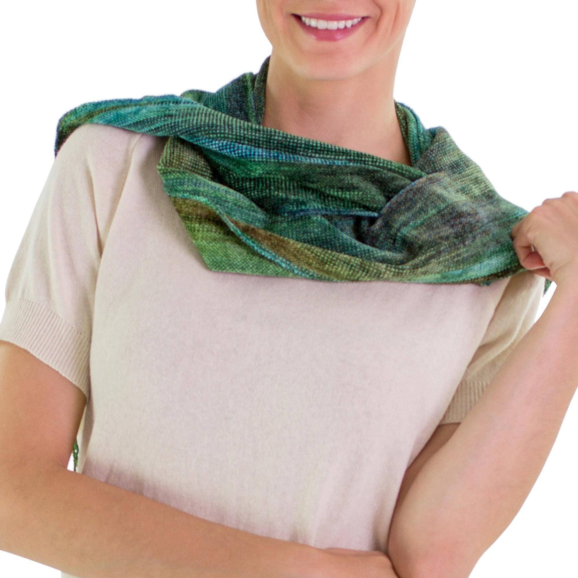 Premium Handcrafted Emerald Scarf - Ultimate Style & Comfort