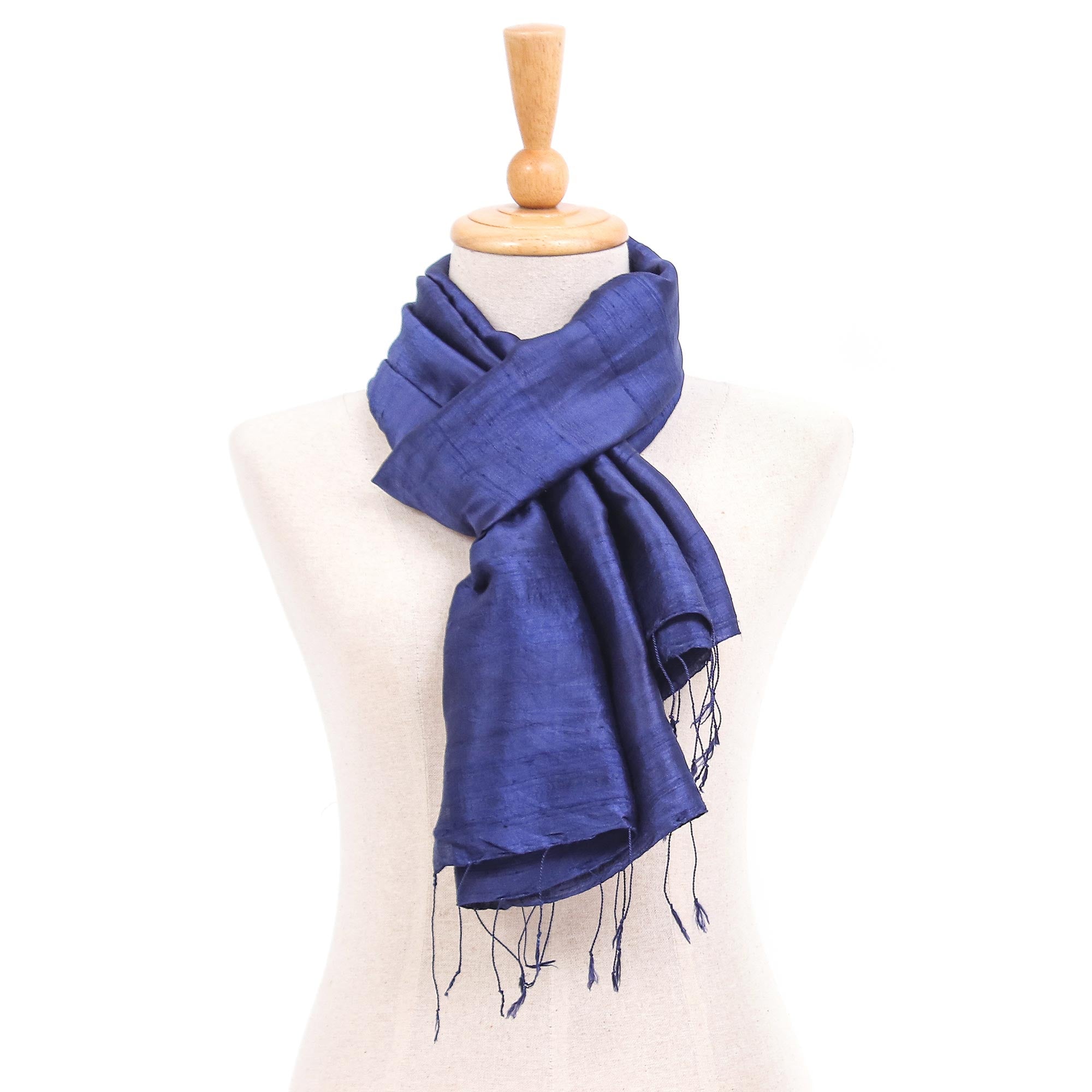 Premium Sapphire Night Handwoven Thai Silk Scarf – Ultimate Elegance