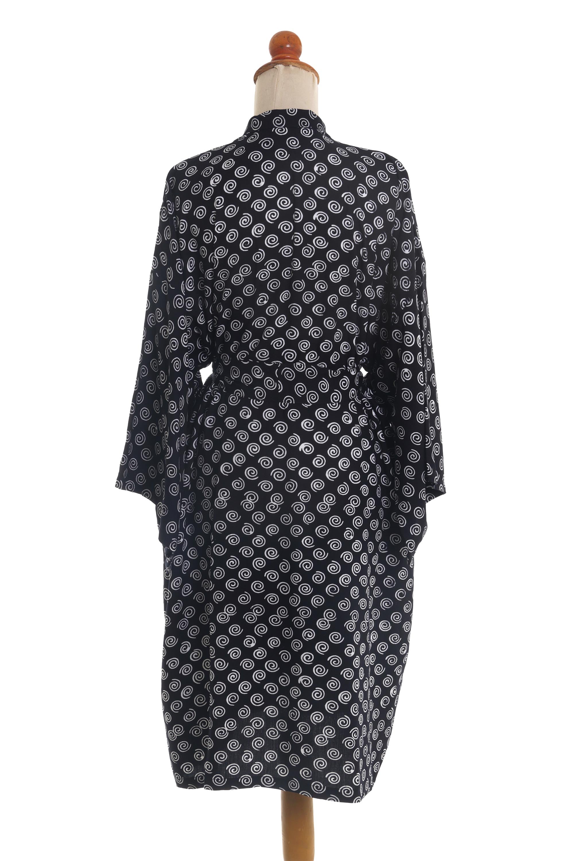 Premium Rayon Kimono Robe - Black & White Sensational Swirls