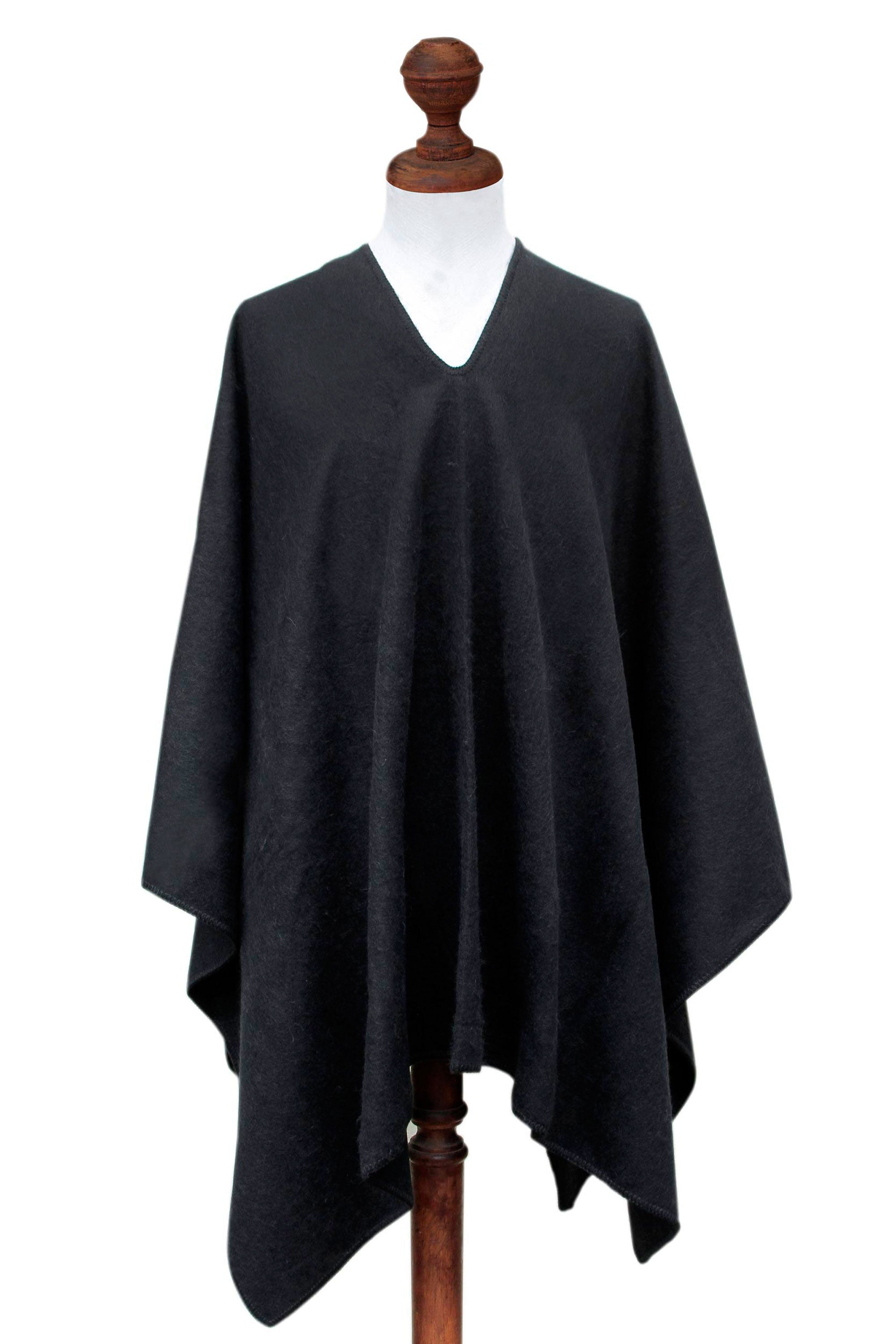 Premium Inca Explorer Men's Alpaca Blend Poncho - Ultimate Andean Comfort