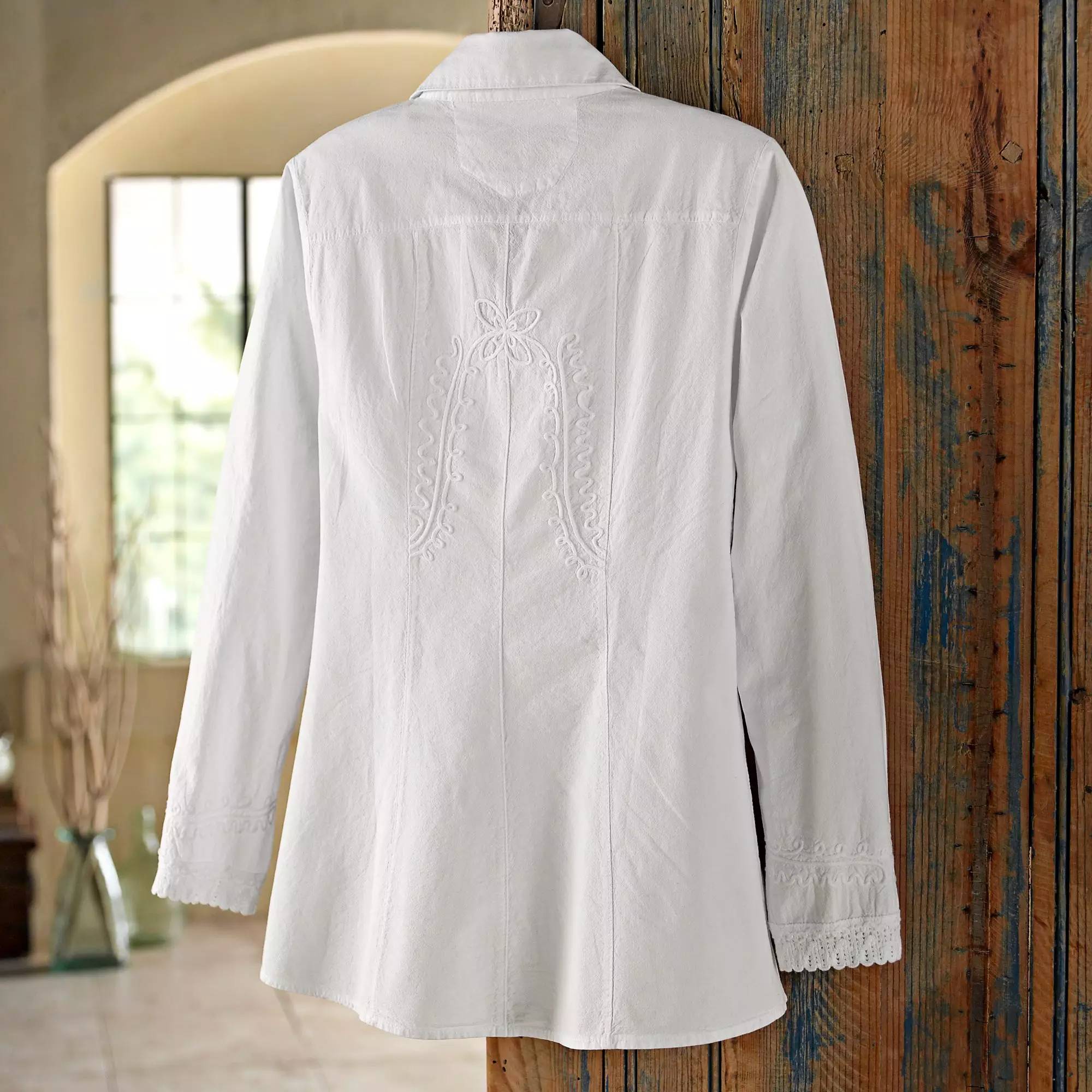 Premium White Blouse with Hand-Embroidered Lily of the Incas Design