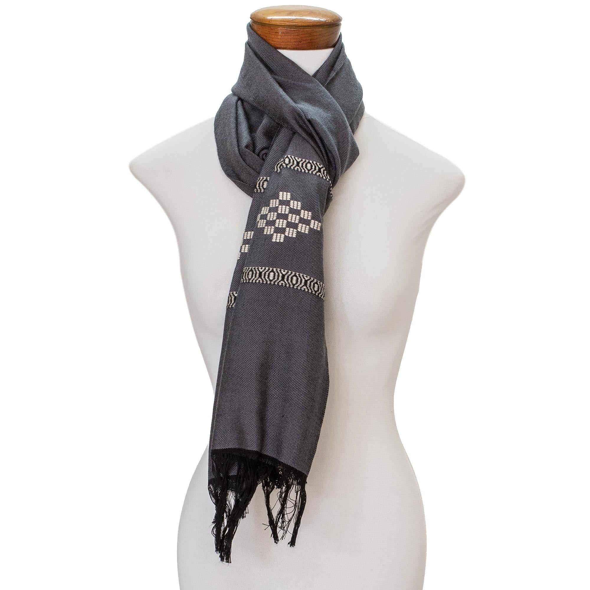 Premium Diamond Diva Grey Cotton Blend Scarf - Handwoven Elegance