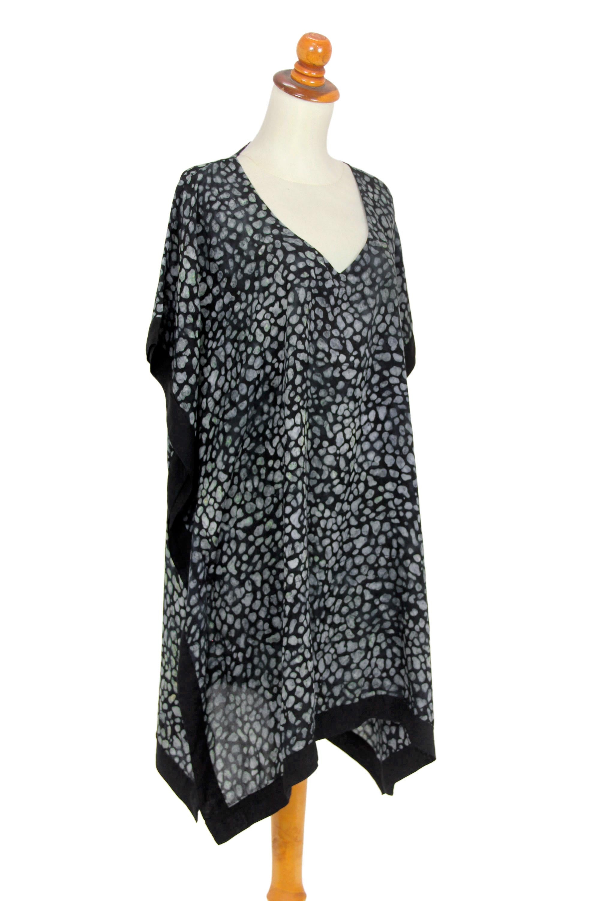 Premium Handcrafted Rayon Gray Batik Caftan - Borneo Slate Edition