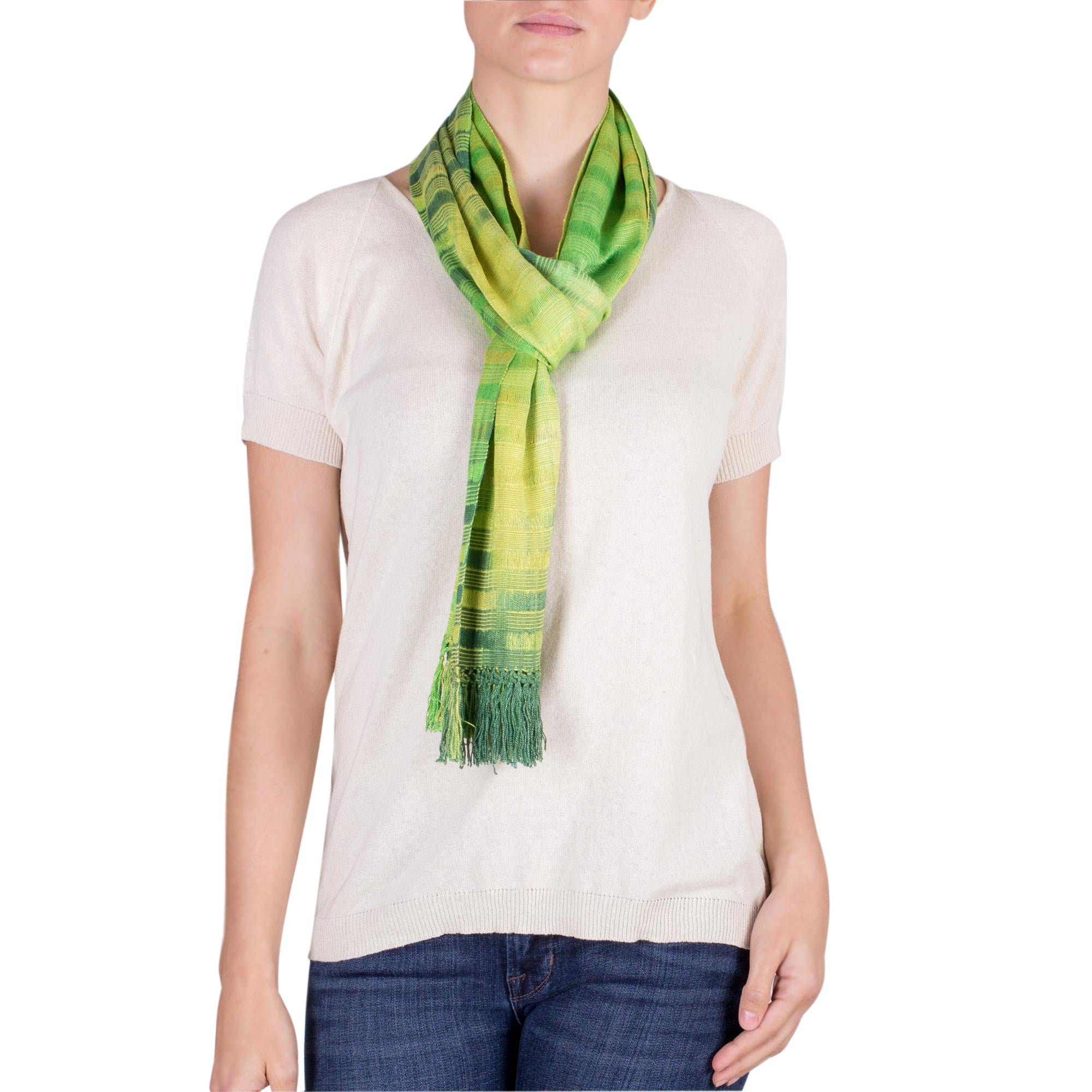 Premium Handwoven Green Rayon Chenille Scarf – Ultimate Style & Comfort