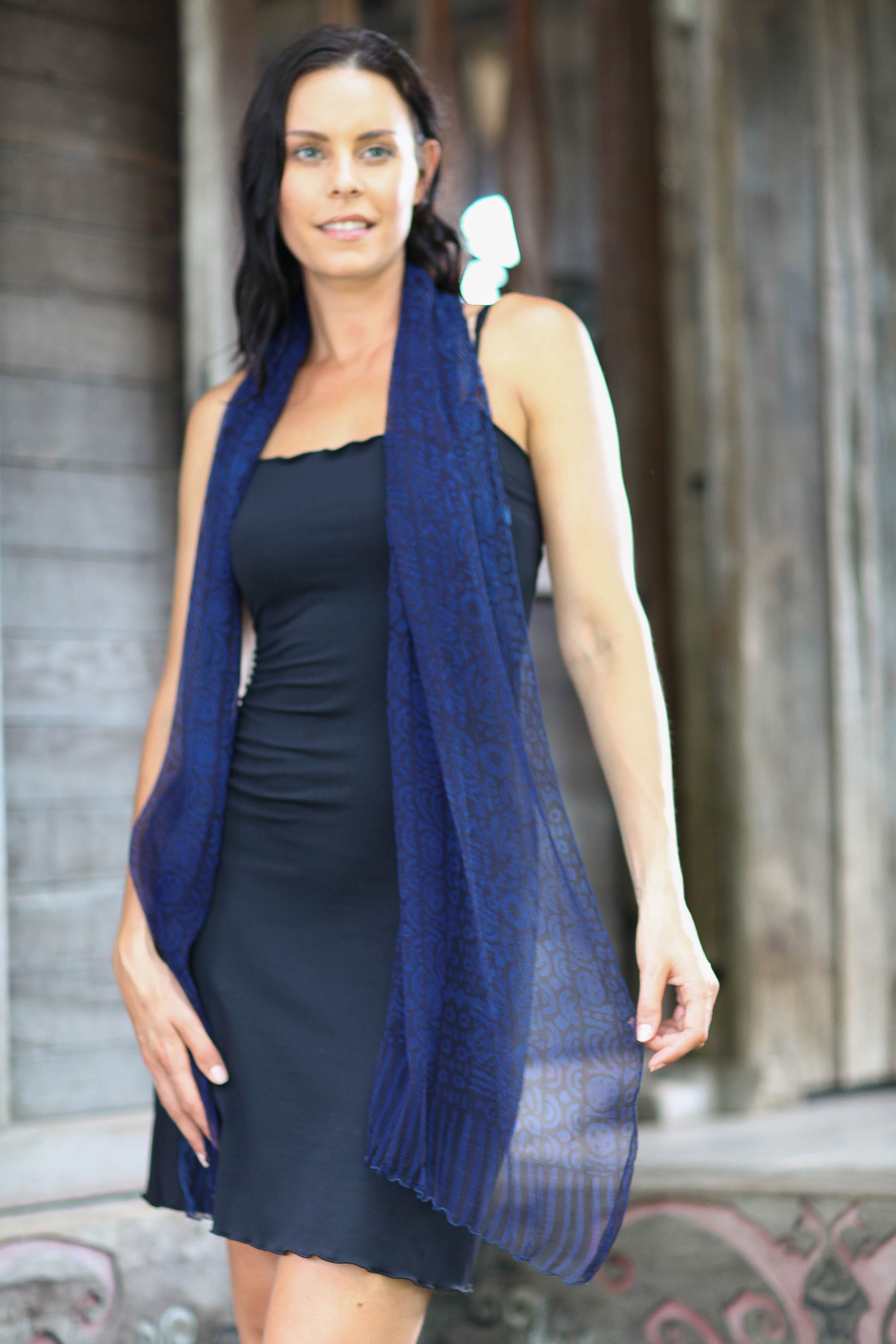 Premium Midnight Sea Silk Shawl - Handcrafted Luxury