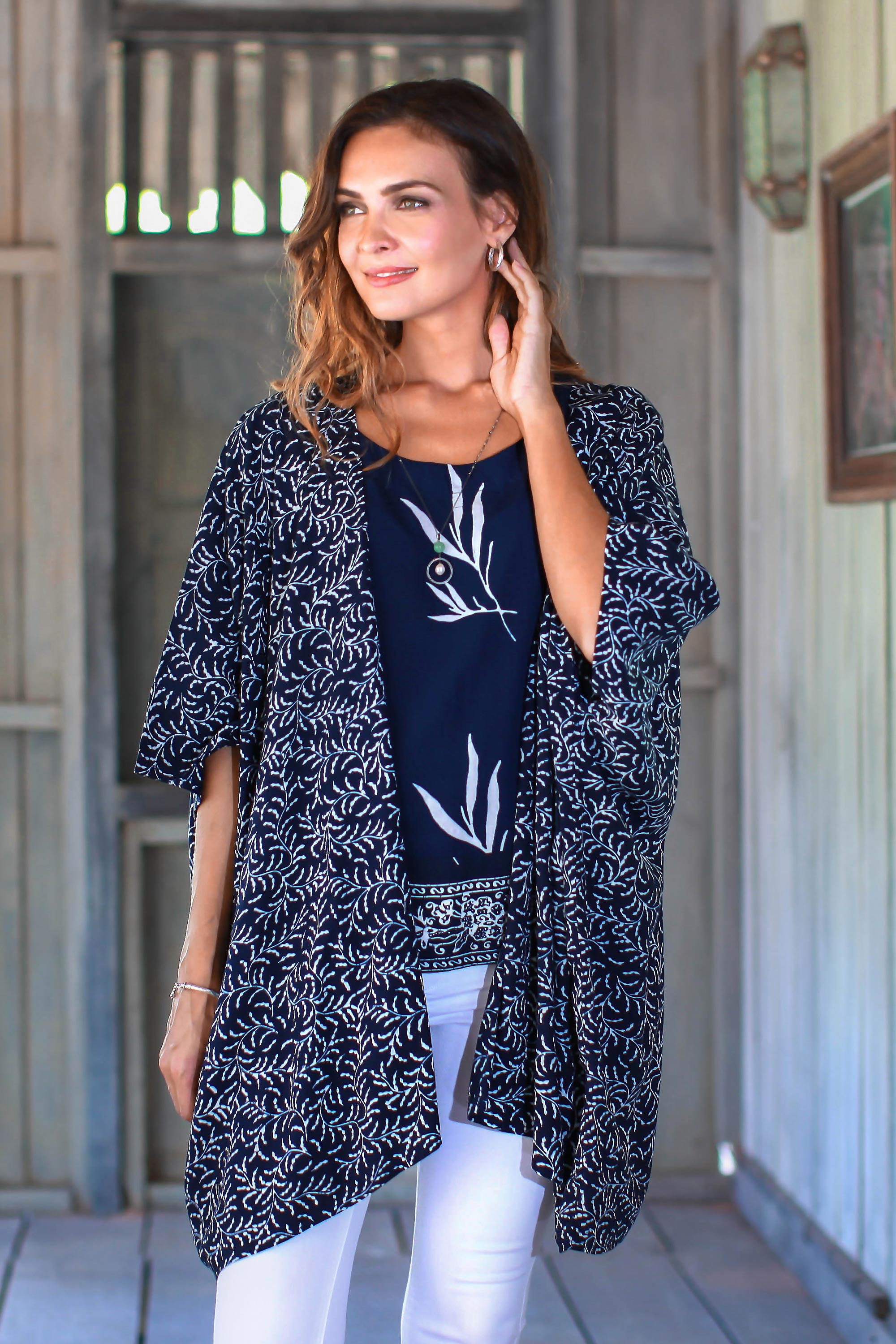 Premium Many Leaves Batik Rayon Kimono Jacket – Midnight & White, Handcrafted in Bali