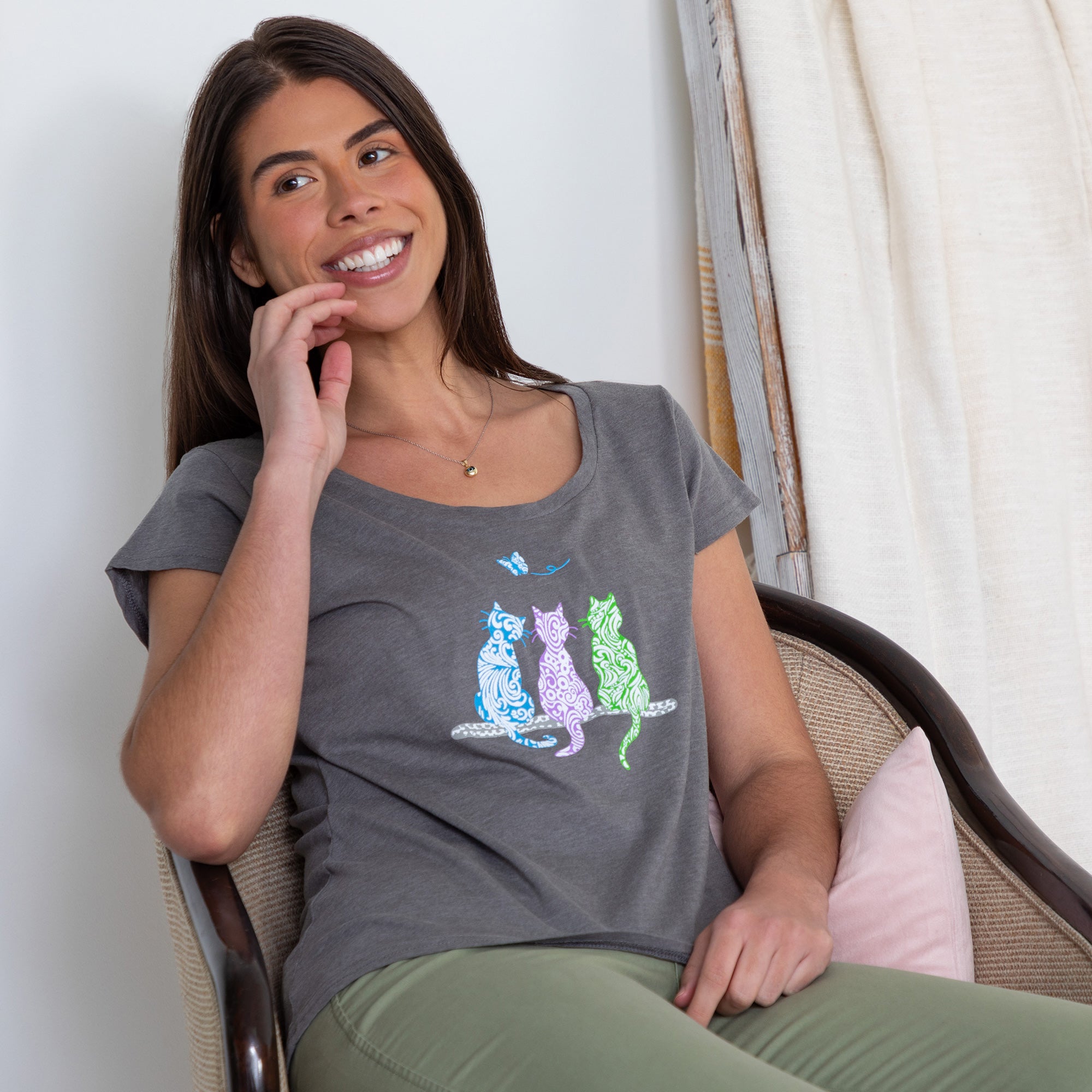 Premium Sitting Kitties Scoop Neck Tee - Whimsical Cat Design