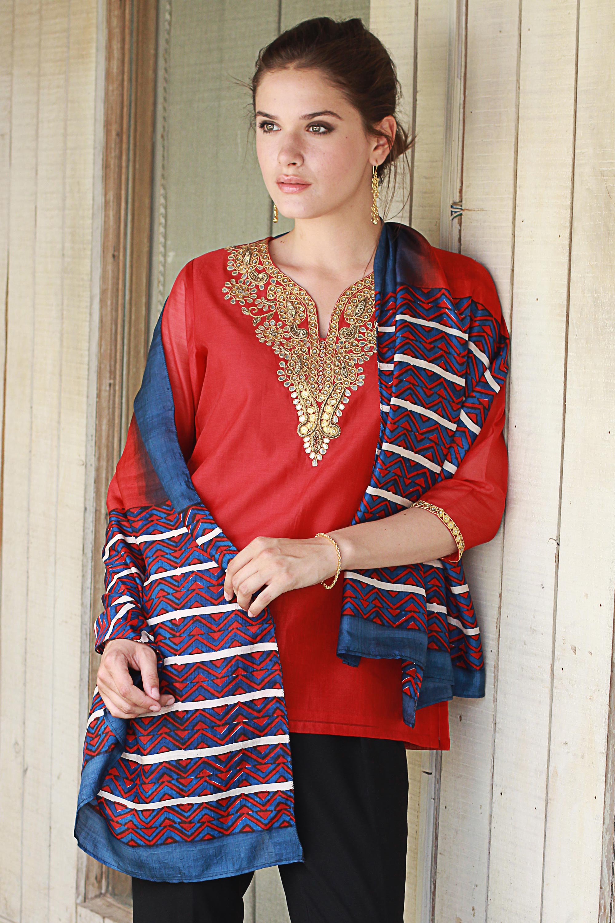 Premium Handwoven Cinnabar & Azure Silk Shawl – Geometric Design from India