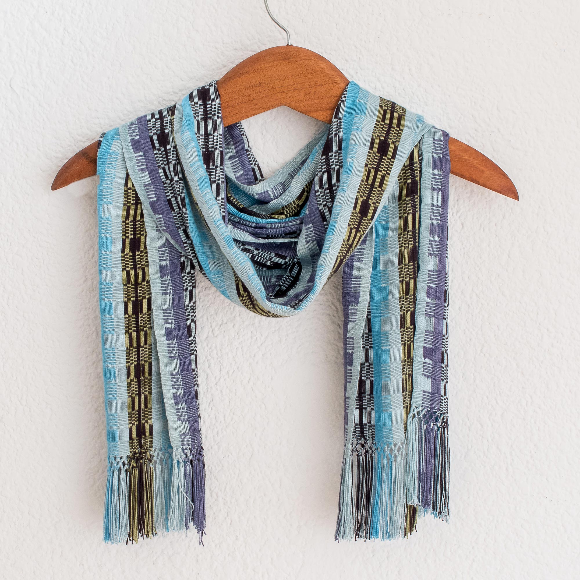 Premium Handwoven Bamboo Rayon Scarf - Shades of Blue & Lilac