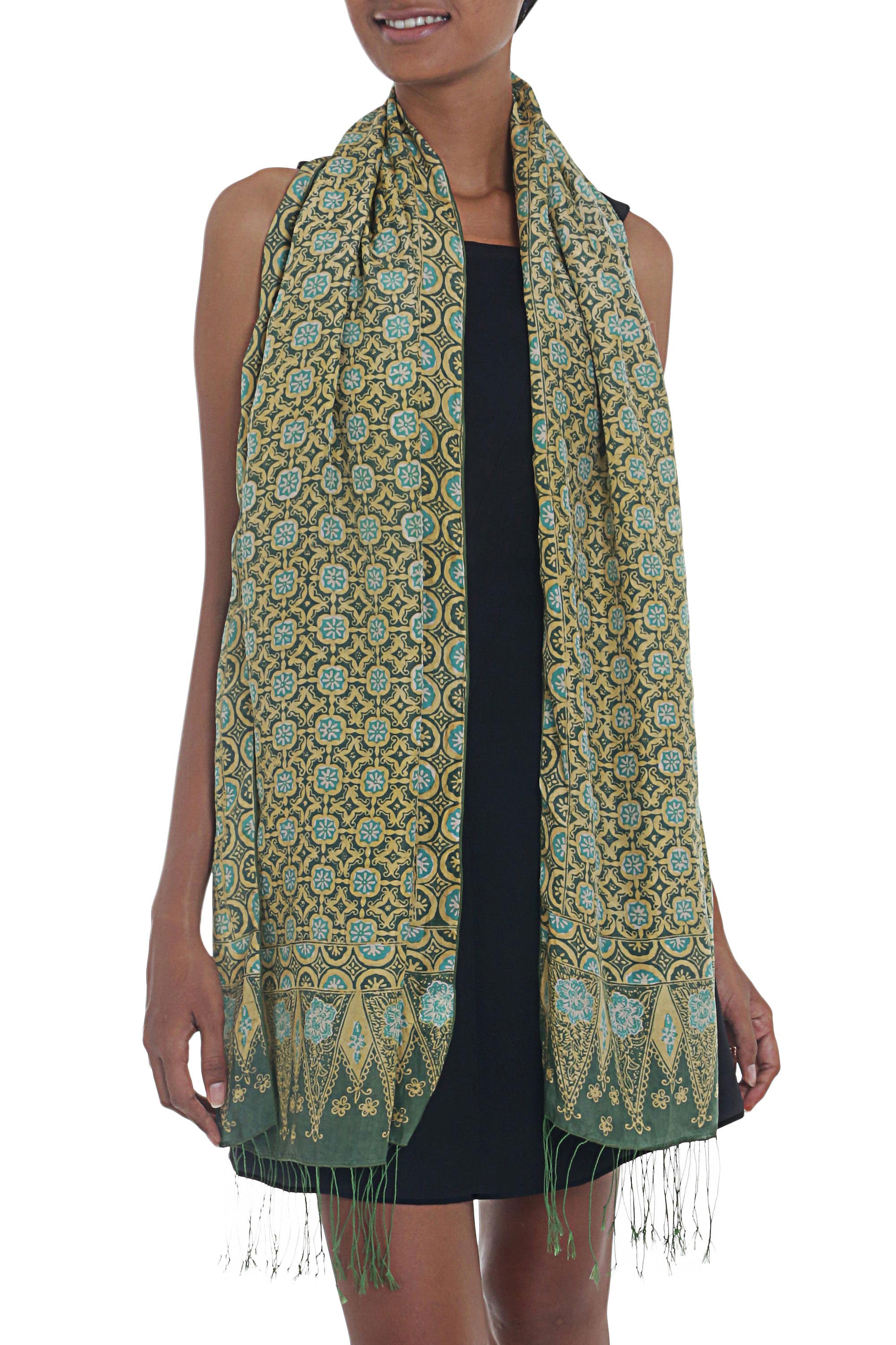 Premium Truntum Ijo Green Silk Batik Shawl - Ultimate Elegance