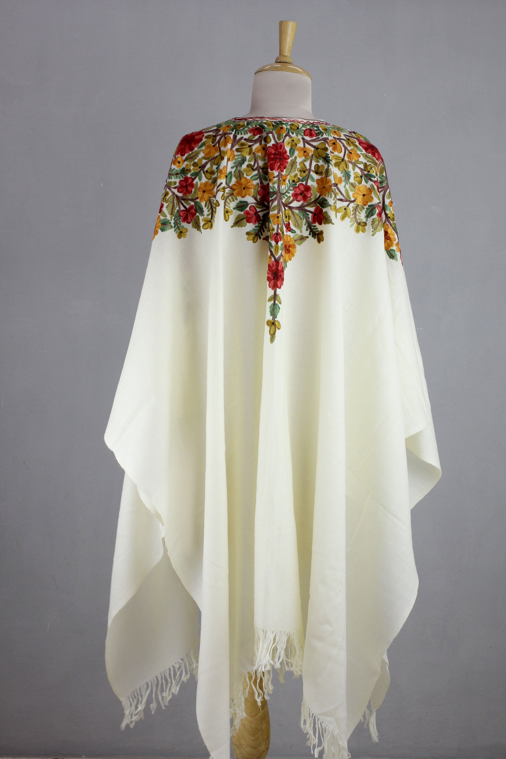 Premium White Wool Cape with Exquisite Chain Stitch Floral Embroidery