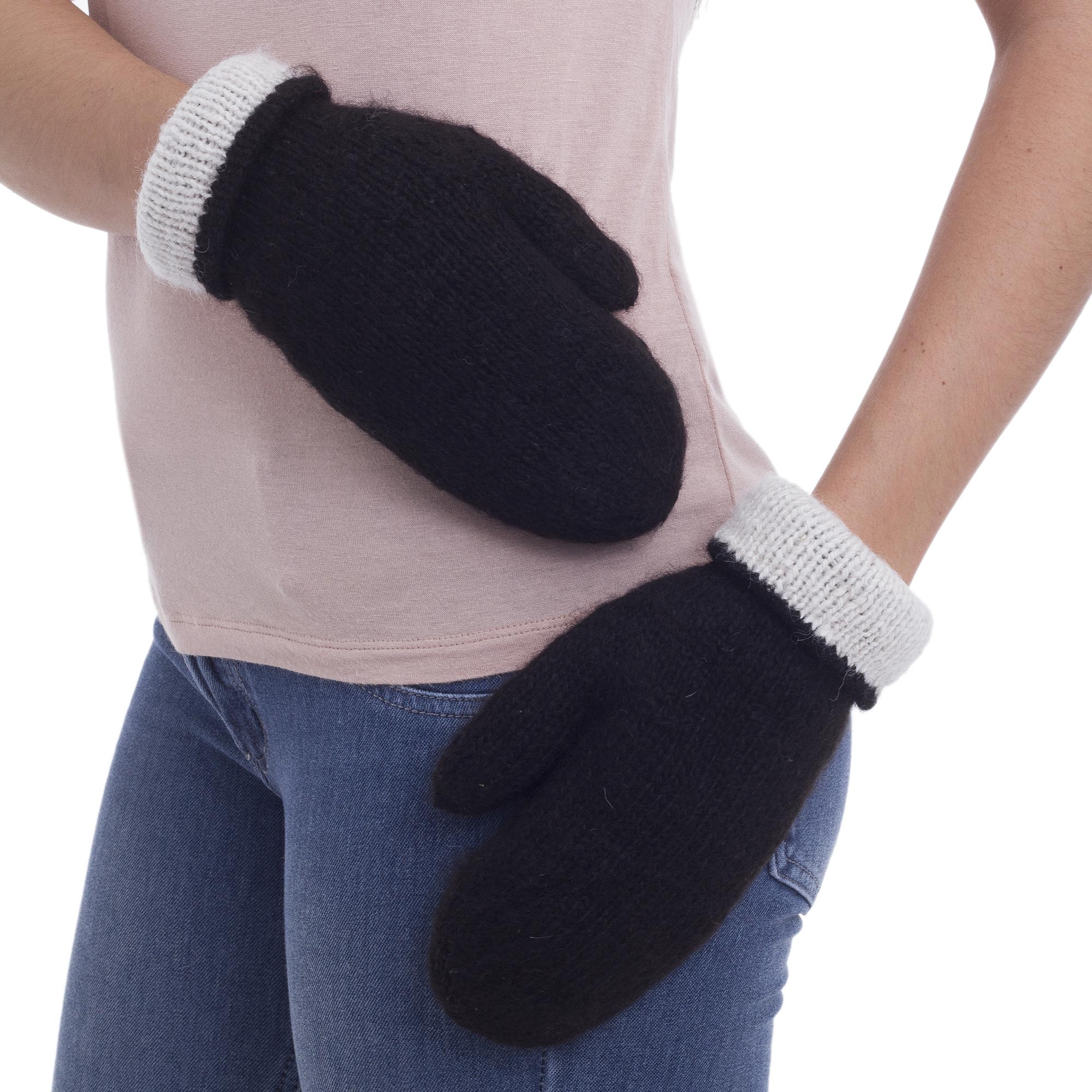 Premium Reversible Alpaca Mittens in Black & Eggshell | Handcrafted by Maria Teresa Tejada