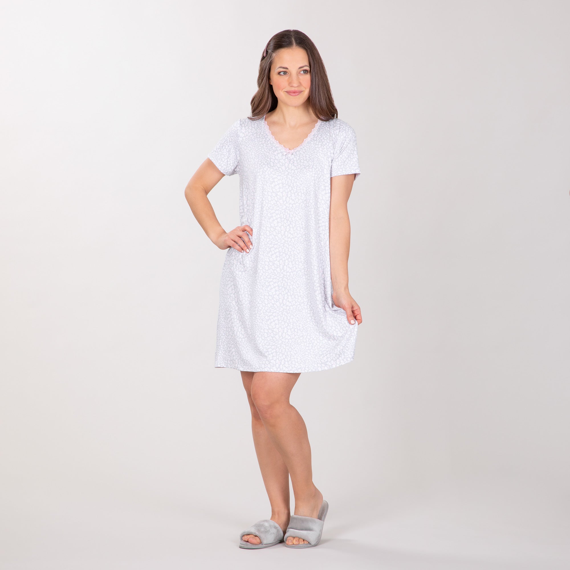 Premium Pastel Cheetah Print Nightgown - Ultimate Comfort & Style